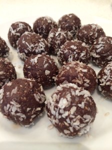 Raw cacao bliss balls