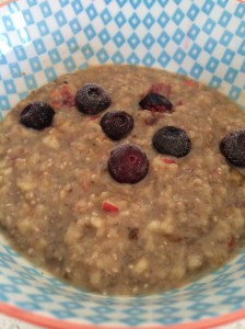 Apple and chia seed porridge