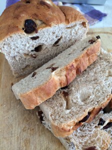 Raisin bread